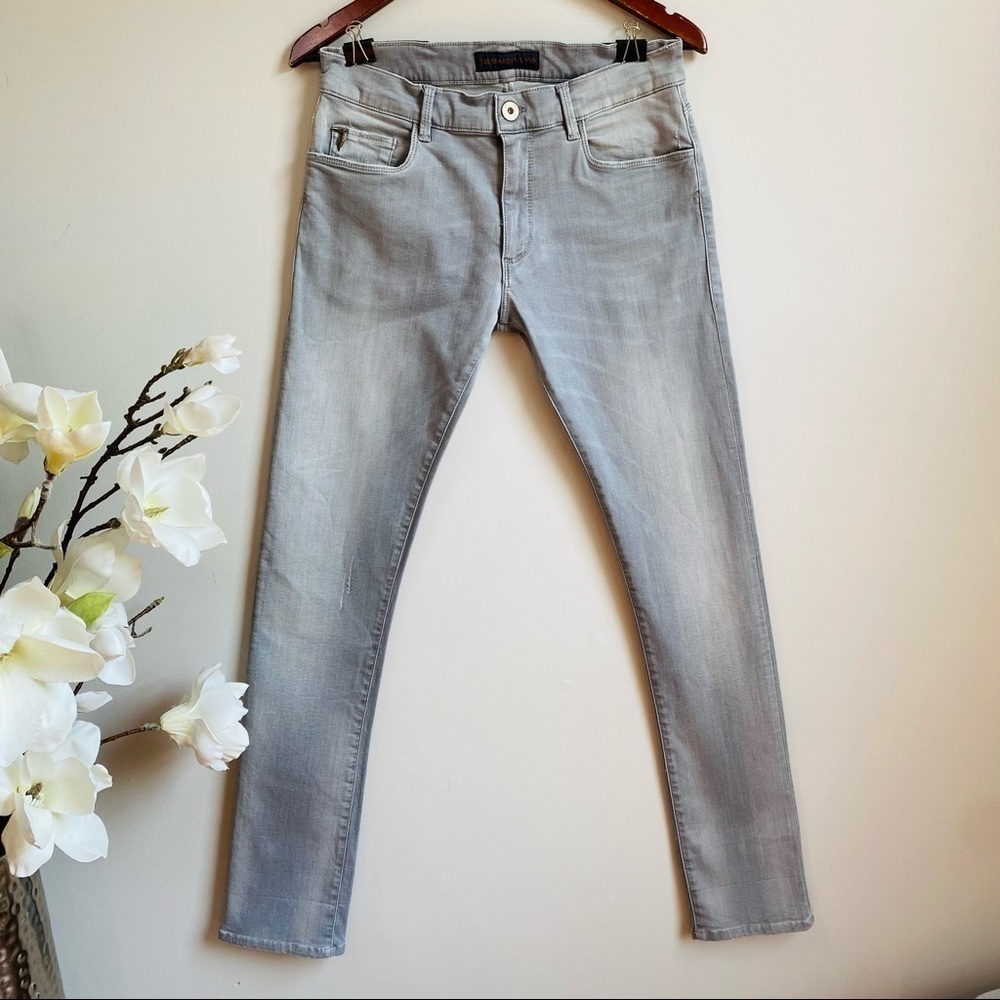 Trussardi Men’s slim jeans in gray Size 31